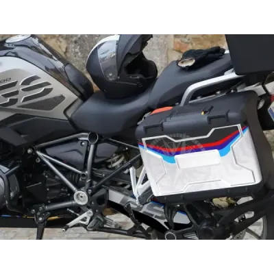Scratch Saver BMW Case