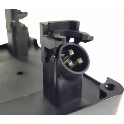 Regulator solid de stare solidă