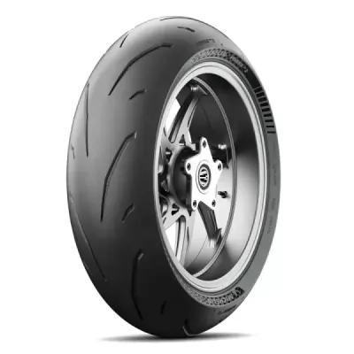 Putere GP 2 Anvelopă