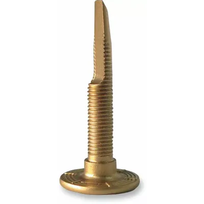 Chisel Tooth™ Traction Master® Studs