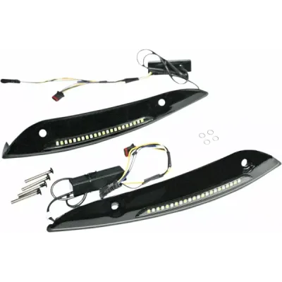 Genesis® 4 Dynamic LED Road Glide® Windshield Trim